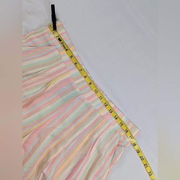 Like New! Torrid Multicolor Striped Challis Shorts - Picture 3 of 9